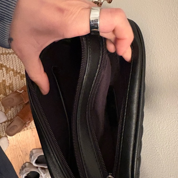 Purse - Picture 3 of 3